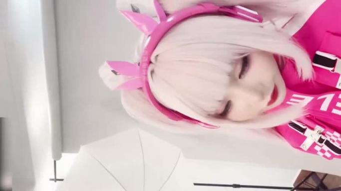 【精品网红】爆机少女喵小吉 极品Cos爆机少女《激情爱丽丝》 预览截图 3