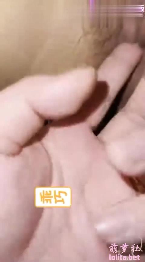 2真实乱伦,媳妇怀孕女婿半夜偷偷去丈母娘房间 预览截图 3