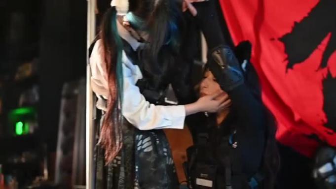 【绳欲club】新人小王老师 某知名女主播的素人体验 无敌超绝战术娘 超美侧颜 氛围感 反差 双人百合向 重度sp 透明敷贴 丝袜塞嘴 震动强制 崩溃大哭 预览截图 11