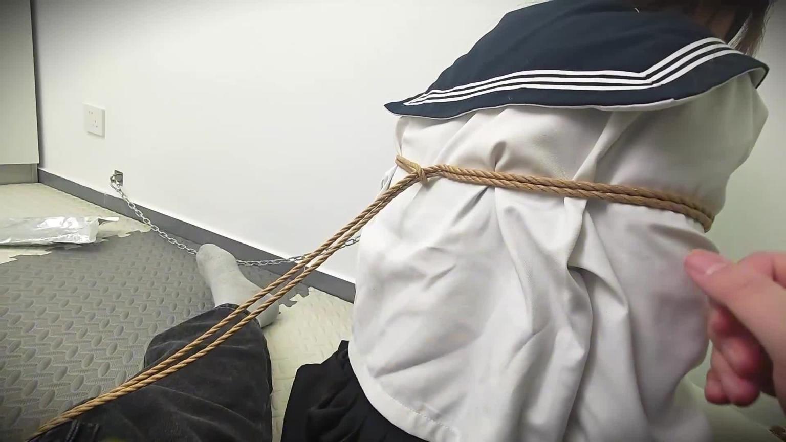 【中二病】佩佩JK白丝,紧缚驷马,密闭拘束,充气口球初体验,第一视角 预览截图 12