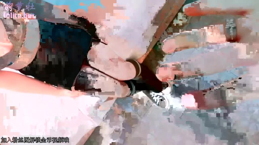 【乱伦破处】姐夫怒砸2W开苞小姨子粉嫩小穴_迷人性感一线天裂缝 上 预览截图 6