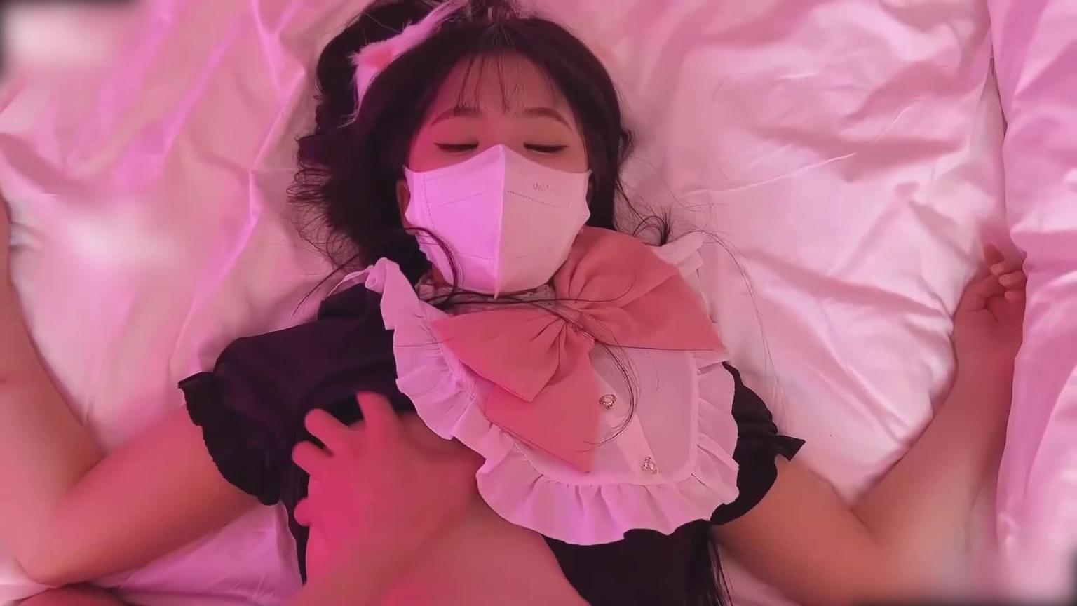 糖心 可爱女模被潜规则强行 预览截图 3