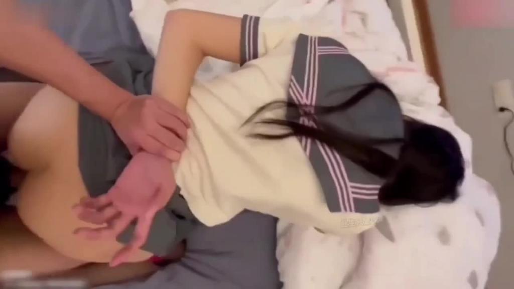 约啪清纯JK⿊丝学⽣美少⼥萌妹⼦⽆套爆⽳勐插内射 预览截图 11