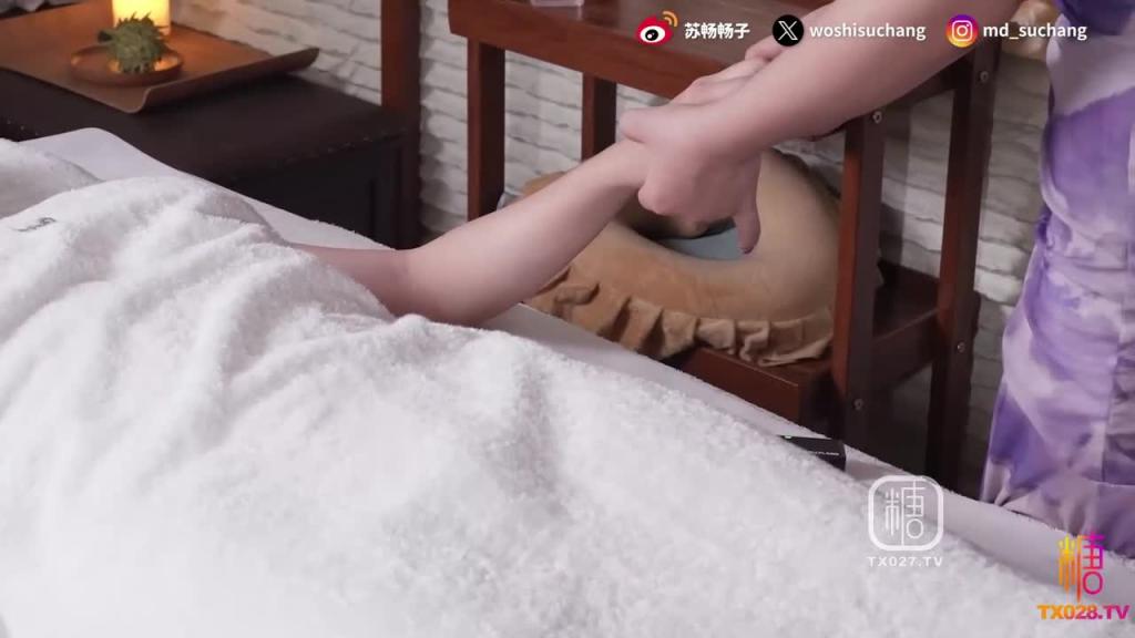台湾人气巨乳御姐【苏畅】泡泡沐浴SPA 全裸精油按摩 预览截图 9