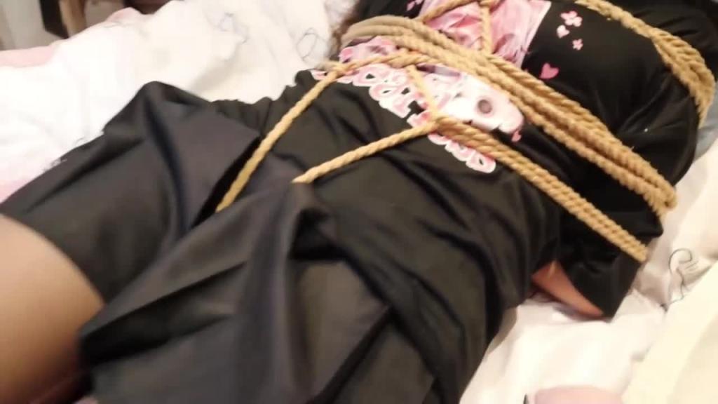 【荷仙少女】姐姐在这期间连续被打,啊啊啊啊的叫不停 预览截图 9