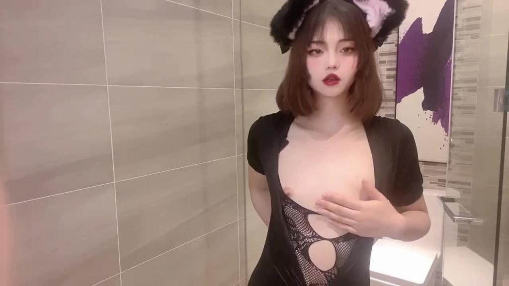 想要和主人在厕所做羞羞的事情 预览截图 2