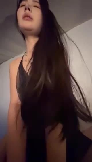 你看看屌太大把人搞哭了 预览截图 3