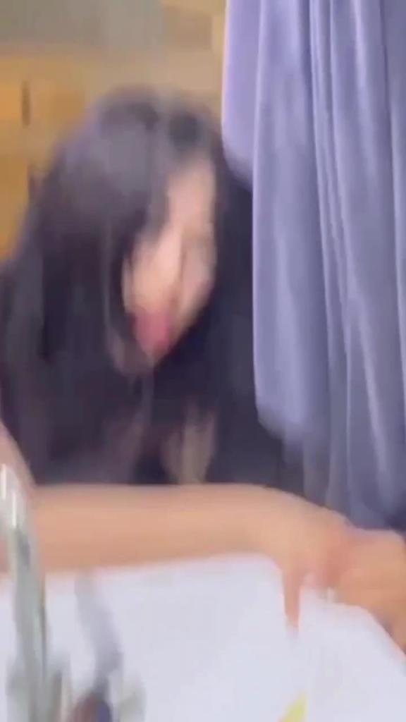 约炮网认识的炮友,身材特别好叫声骚到不行 预览截图 1