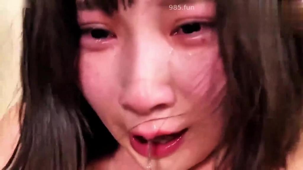 【真实强奸】花季般的少女被畜生抓住强奸,妹子哭成这样看着都心疼! 预览截图 12