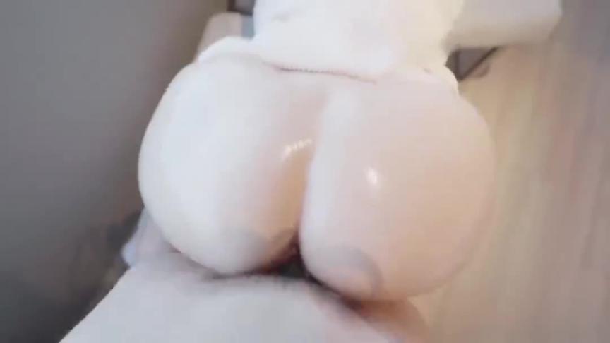 极品白虎网红娜娜演绎后妈被儿子用牛奶泼洒全身然后用大鸡巴勐烈后入。 预览截图 8