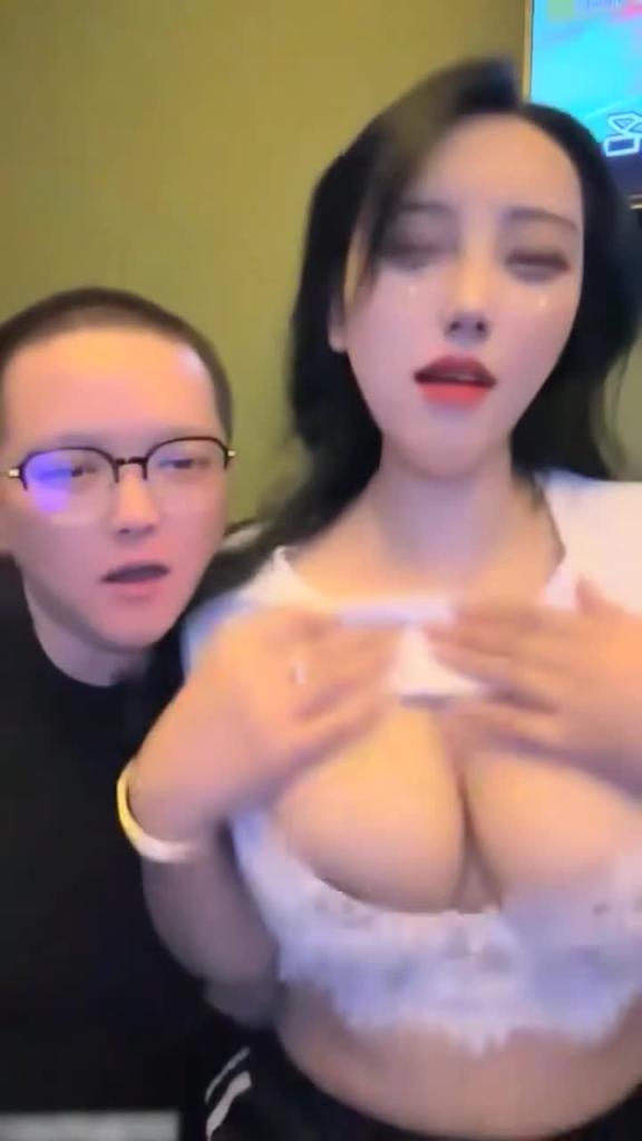 质贵妇私处脱毛海外,极品骚妻 预览截图 1