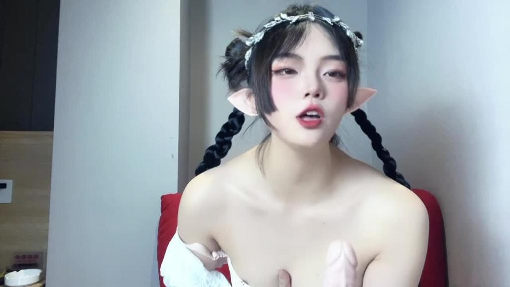 精灵公主色诱她的侍卫 预览截图 6