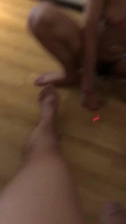 【重磅黑料】厦门公务员曾译萱人美逼遭罪,逼逼被玩到碳化,调教成母狗任人玩弄骚穴 预览截图 3
