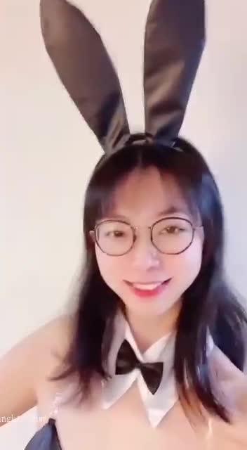 【前女友系列】清纯的外表下 是个饥渴的御姐 预览截图 4