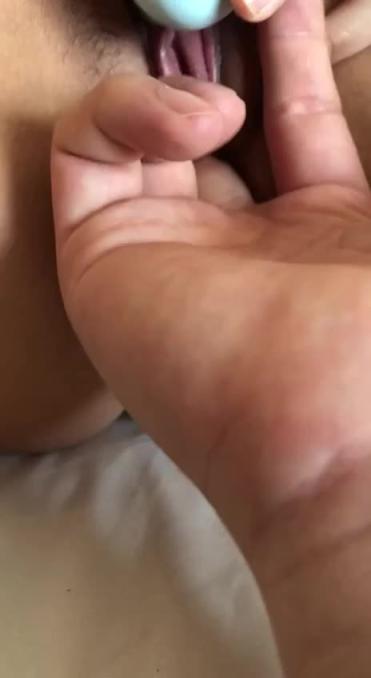 门事件 工程学院反差大学生,够骚够嫩奶子大,道具调教制服各种露脸性爱 预览截图 11