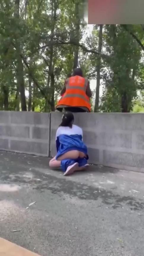 〖叔侄乱伦〗河北省叔叔操侄女，在校好学生，校外是母狗！ 预览截图 6