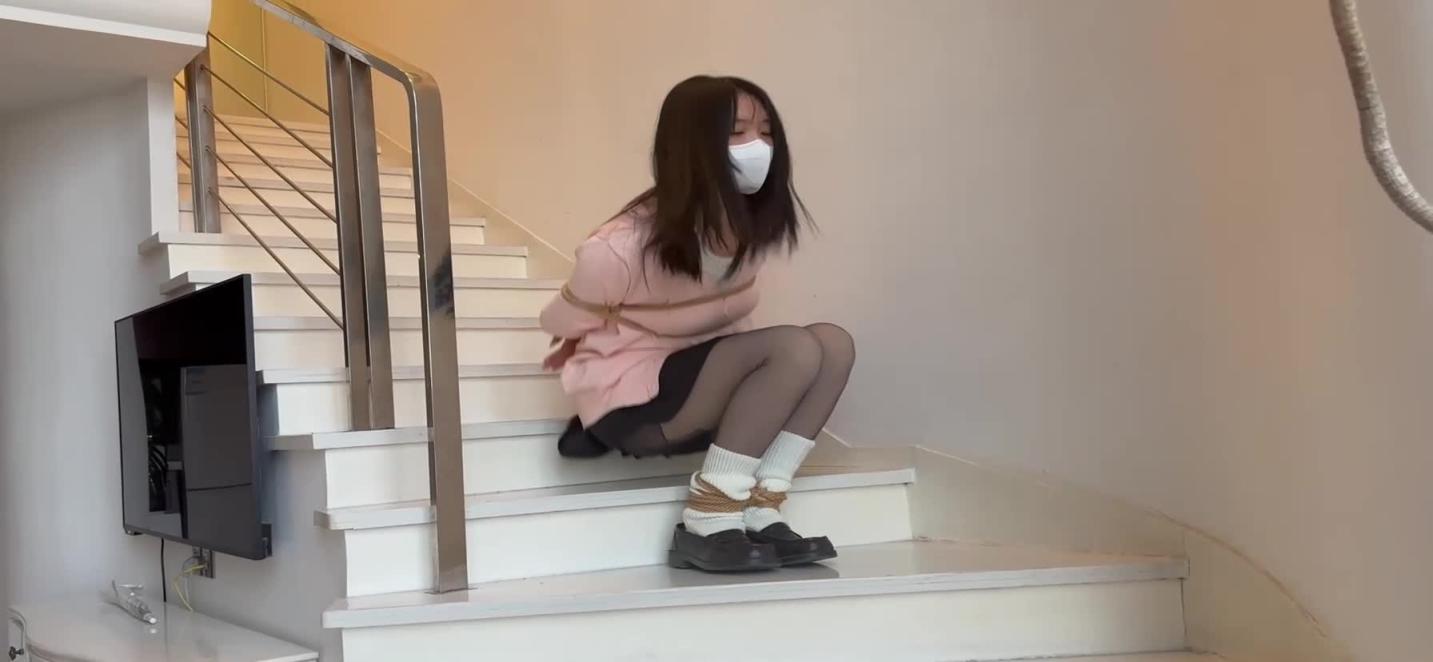 【深海里的猫】学霸妹子被闺蜜骗去复习 设计错过考试 预览截图 5