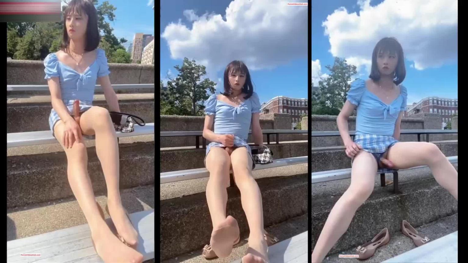 性感人妖蓝天白云户外大胆露出打飞机肉色丝袜 预览截图 10