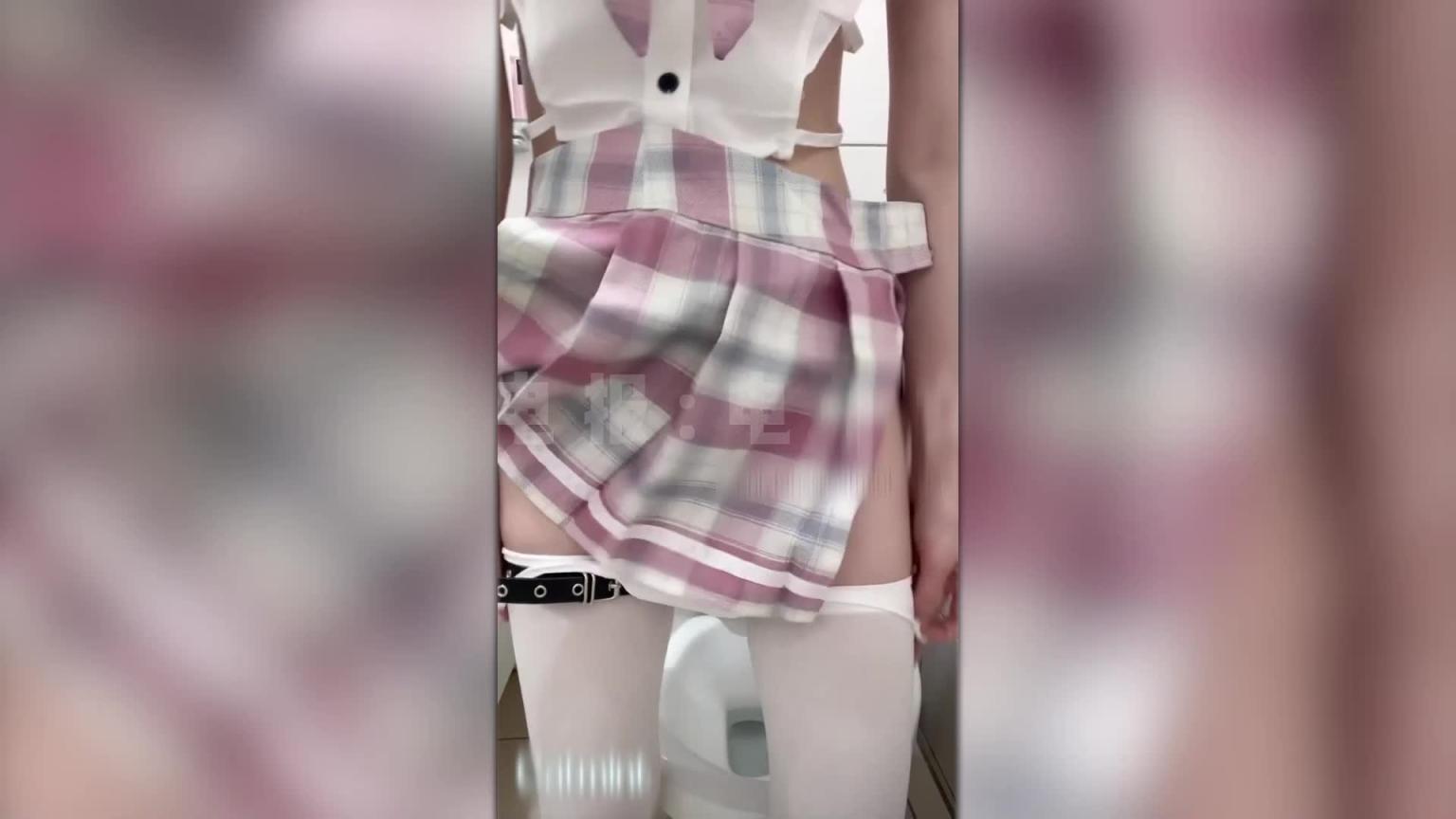 给榜一爸爸一泡尿 预览截图 7