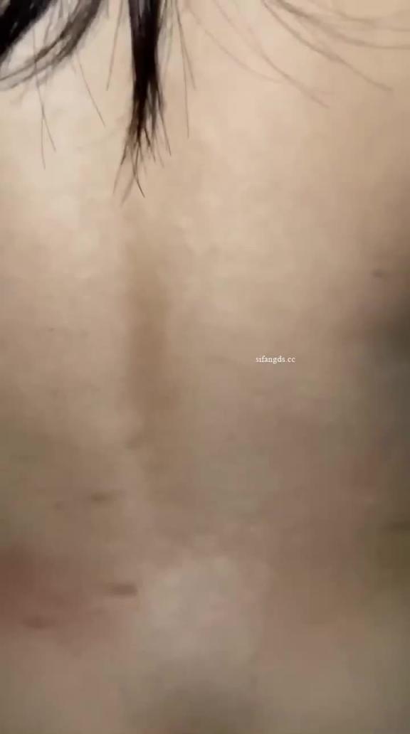 妹妹你臀部好大!好色的屁股阿! 预览截图 12