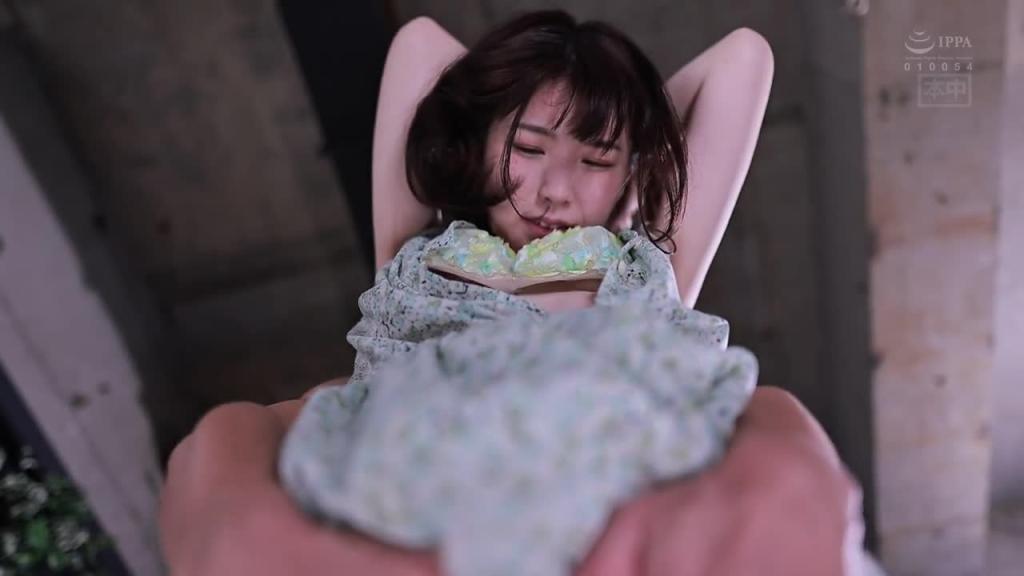 想描绘自小穴溢出精液的样子…初次无套中出 花狩舞 hnd00976 预览截图 6