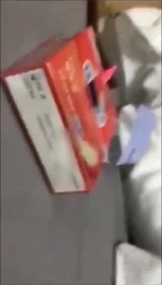 情侣爱爱视频流出超郑学生妹被日的不要不要 预览截图 12