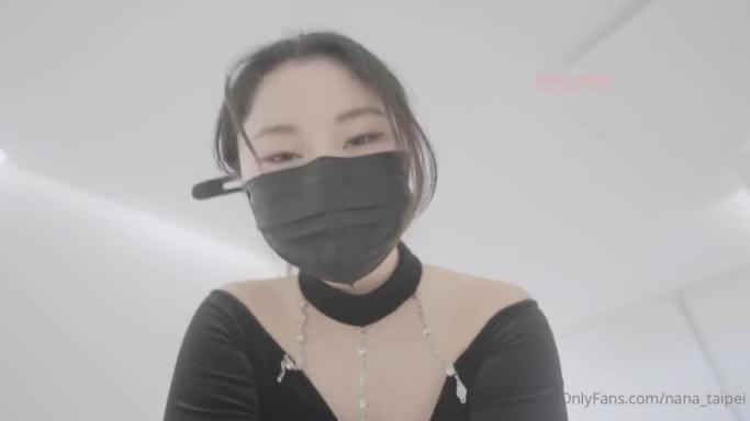 【台北娜娜】黑丝吊带妈妈淫语挑,大屌孝子臀射骚妈 预览截图 9