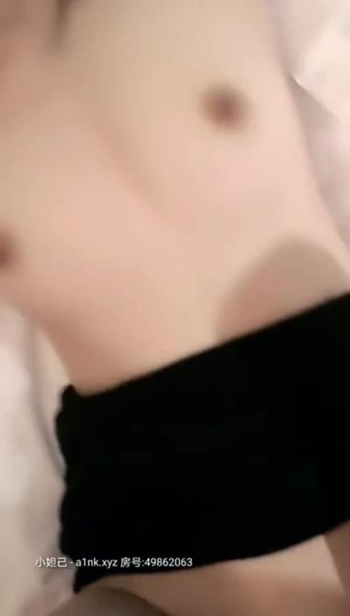 蕾丝少女探花把极品小姐姐带去开房 预览截图 9