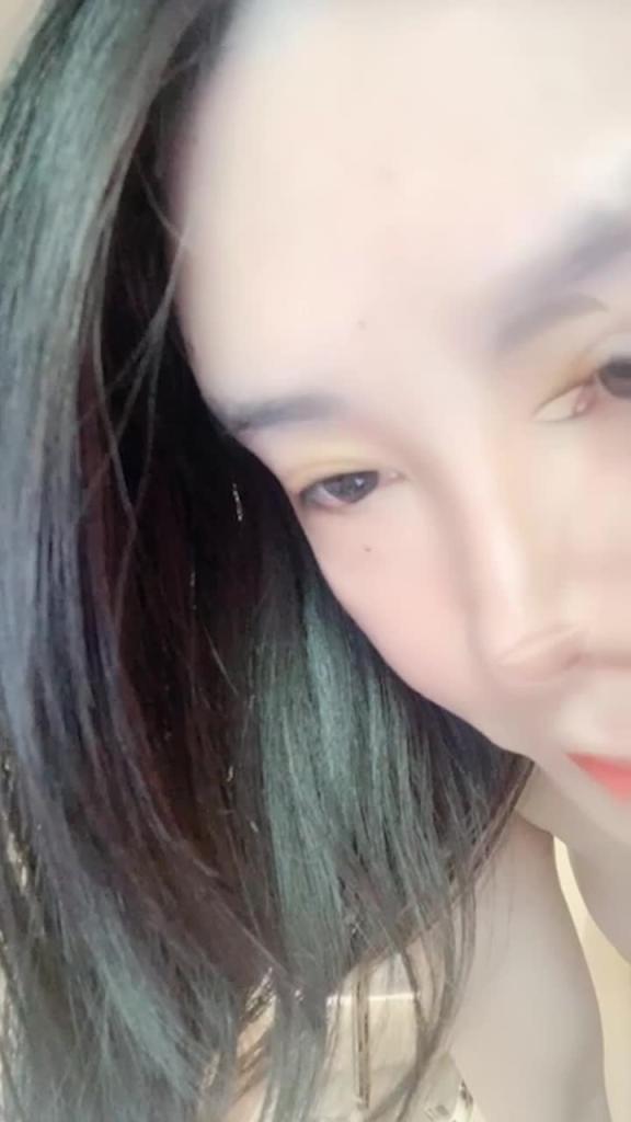 不用花钱就看绑一大哥经典片!这女的是放福利吧! 预览截图 6