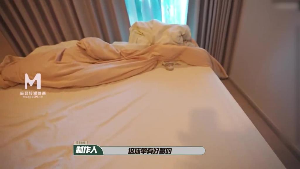麻豆【突袭女优家EP13】节目篇 淫欲跳蛋大挑战 忍不住想色色 预览截图 3