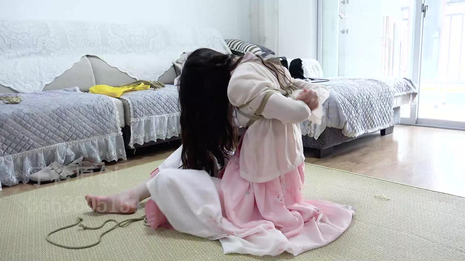 【子衿原创】依依汉服挣扎 预览截图 11