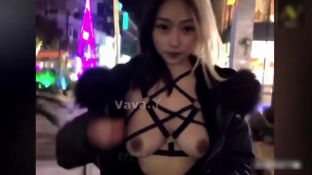 【重磅泄密】可御可甜反差模特-VAVA突破黑料突破 预览截图 6