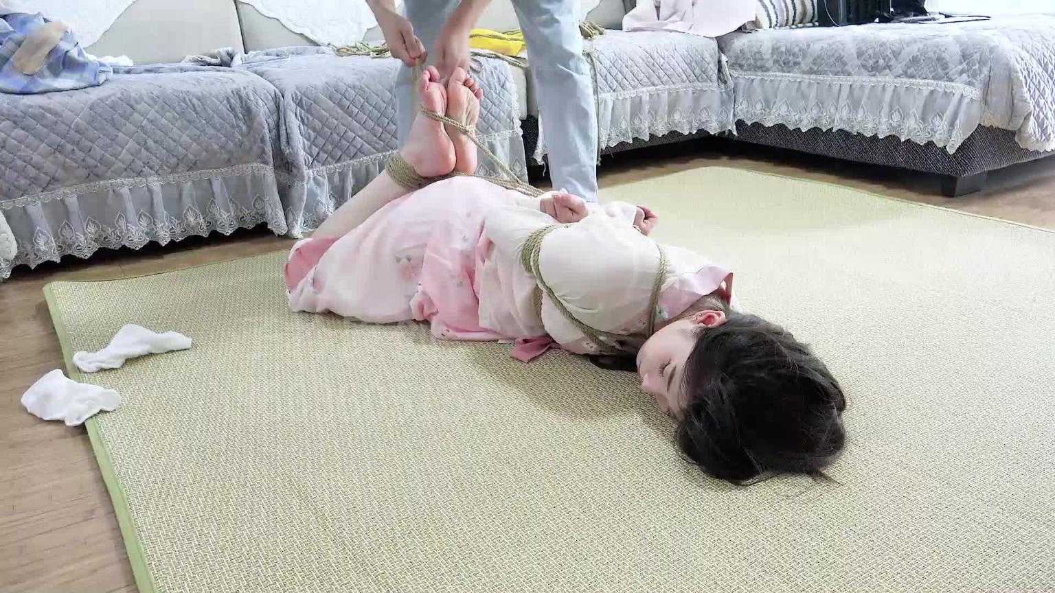 【子衿原创】依依汉服挣扎 预览截图 7