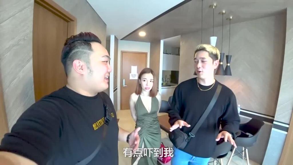 【18禁】大马swag主播竟然和男粉丝约啪XX 场面简直是控制不住！！！ 预览截图 1
