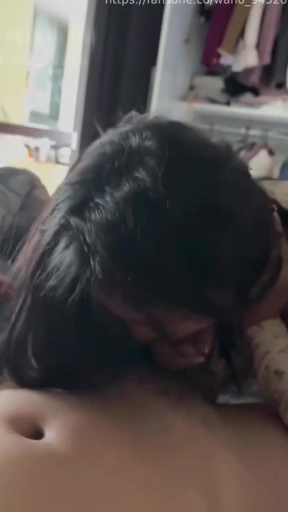 粉乳蛇腰的李娜娜小腰甩起来简直有够骚,把她的小穴操个够本! 预览截图 3