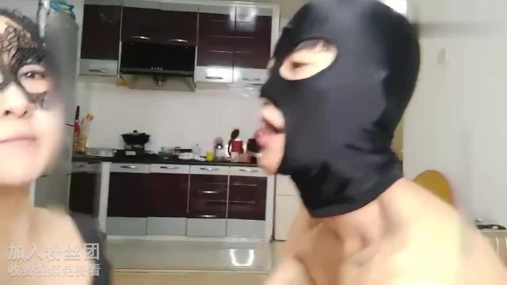 强上干妈老爸突然打来电话！发现我妈在偷男人！儿子如何化解？ 预览截图 1