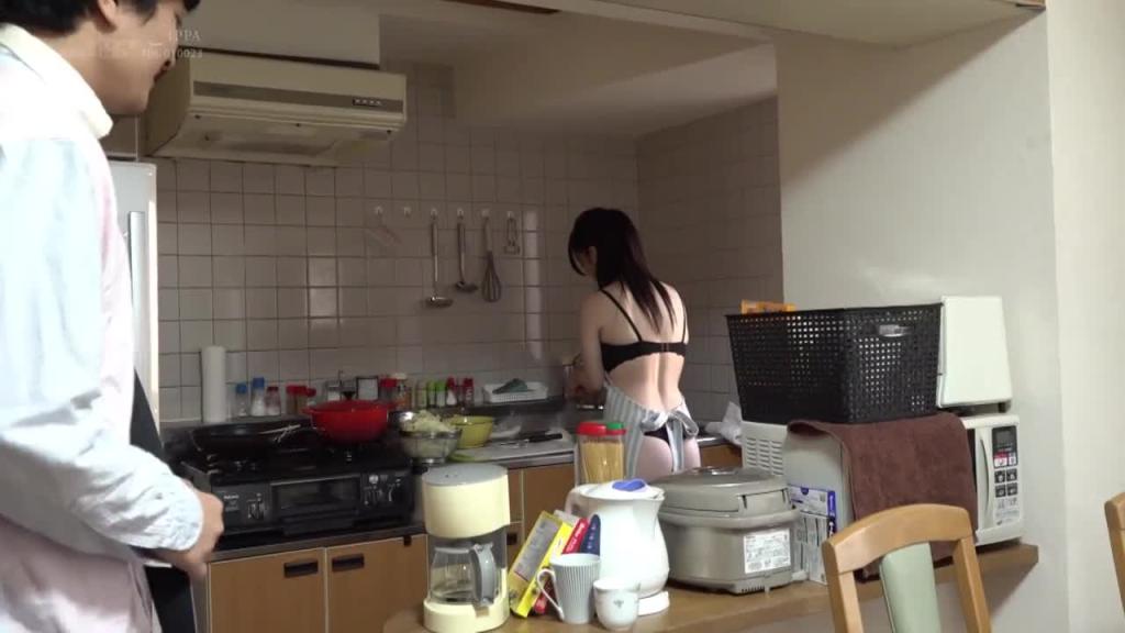 相马茜 32歳 第六章 玄关・客厅・寝室…直到家人回家前在自宅禁断中出摄影 SDNM-241 预览截图 8