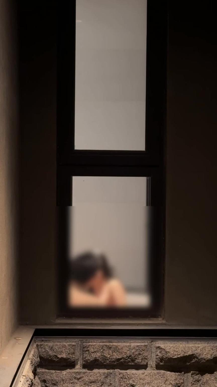 偷拍对面美人少妇的做爱画面 预览截图 9