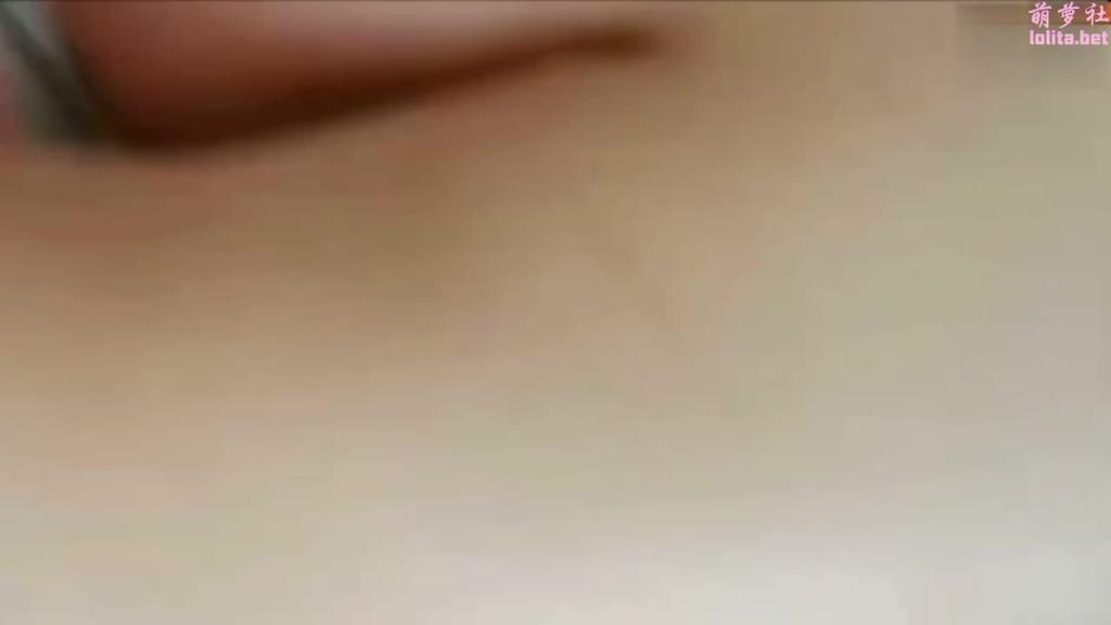 贵在真实!兄妹乱伦!妹妹熟睡被哥哥强攻扒光了! 预览截图 11