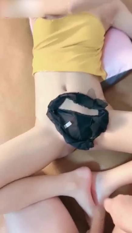 我有这样的老婆天天干100炮真实的家中做爱 预览截图 4