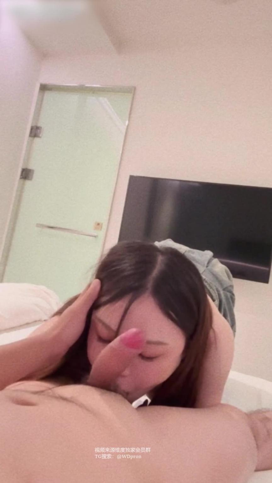 好一个极品口交淫荡纯纯朴婊子! 预览截图 6
