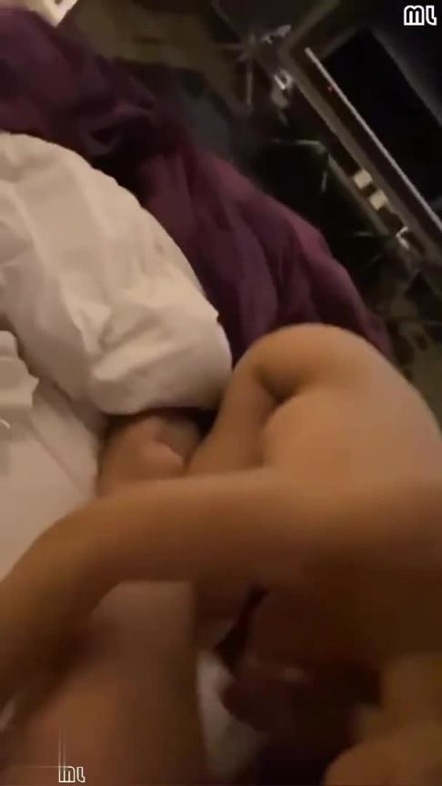 性感小姐姐就爱吃鸡巴 预览截图 1
