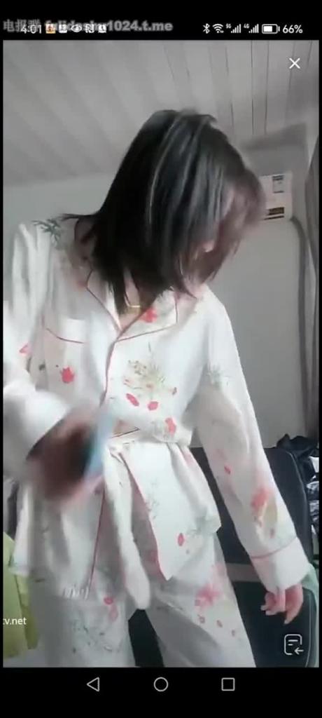 直播走光合集,唉呦都给看点啰! 预览截图 9