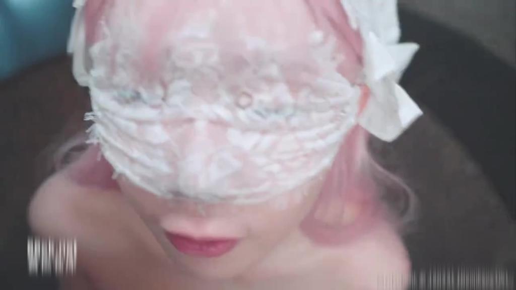 穿着裸庄女仆装帮忙打少浴室 他最后连主人的内裤都清干净了 预览截图 5
