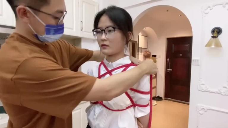 【默示录】新模小雅，前来报到~侧颜+学霸美女 预览截图 2