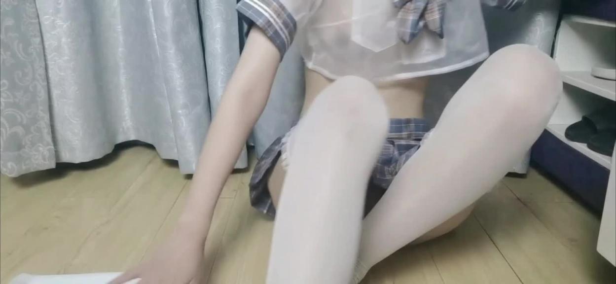 高中生在家自嗨 预览截图 2