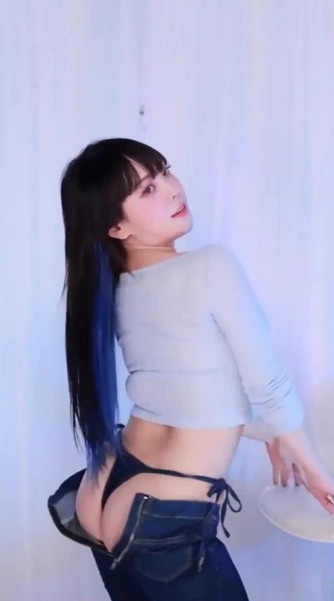 afreecaT蓝色韩国小姐姐穿着牛仔裤跳舞好骚 预览截图 8