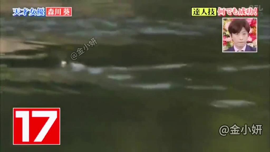 搞笑日本整蛊综艺，两位宝藏女孩，一位运动神经满级，而另一位运动神经却是为负 预览截图 5