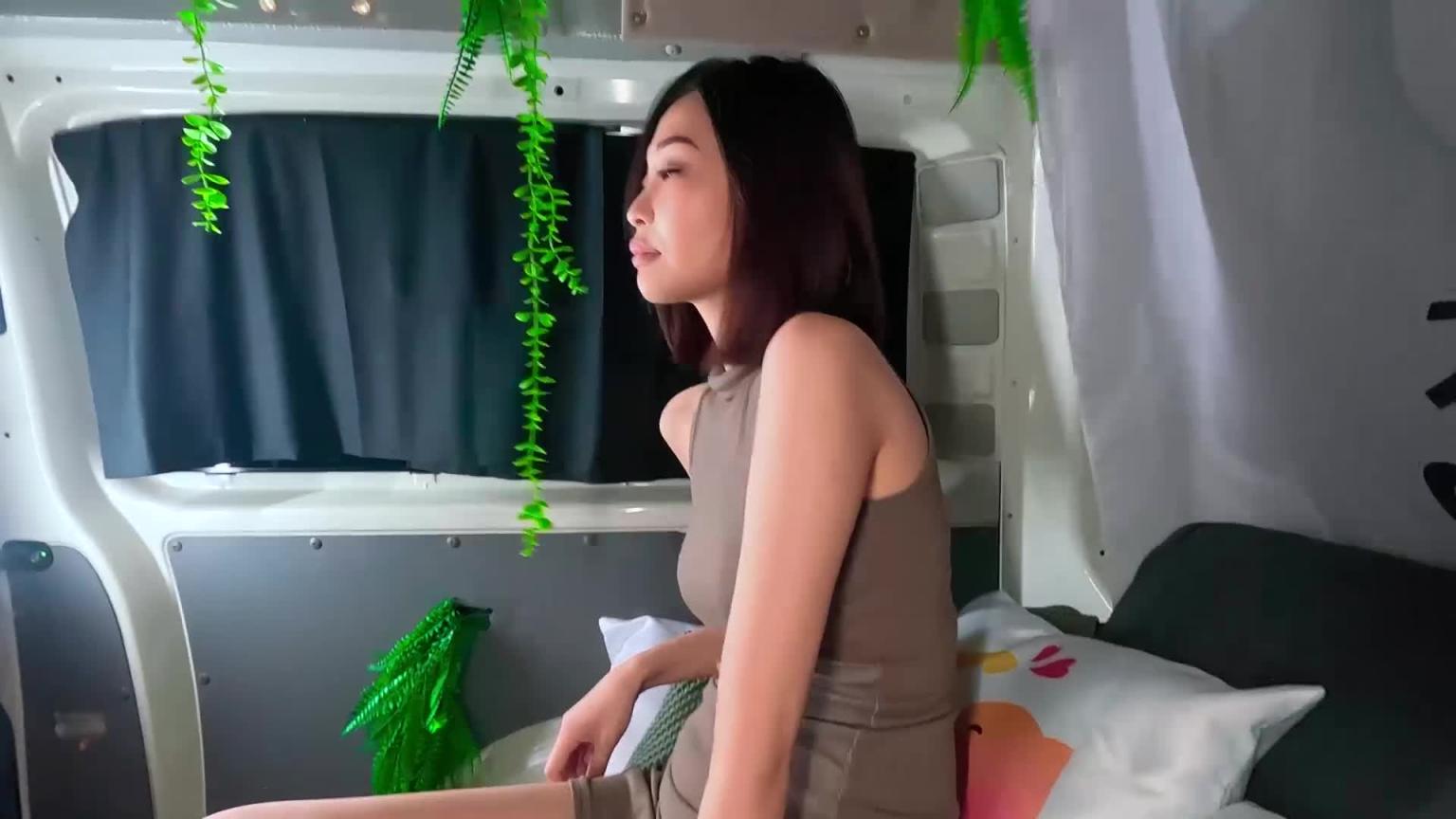 【大象传媒】BANGBUS第二弹 骨感长腿球鞋女孩 预览截图 12