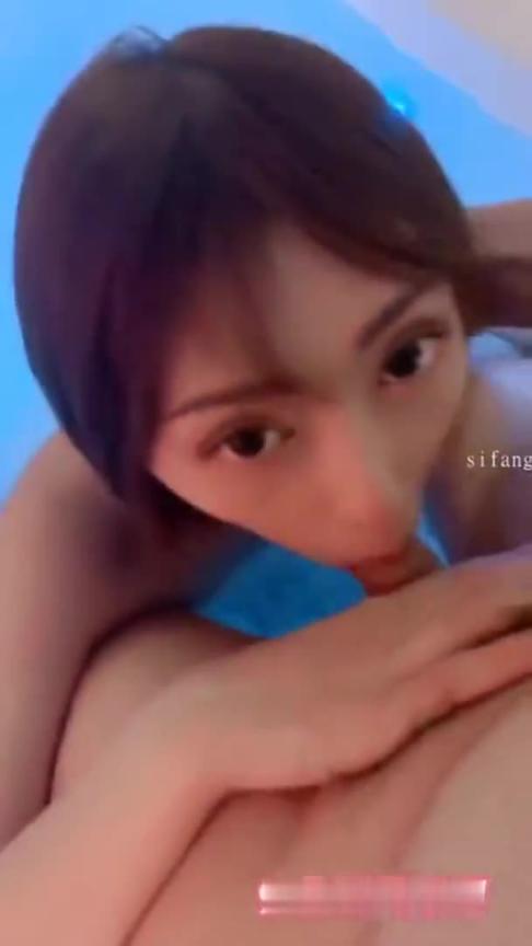 91网红御姐步美 群P私拍流出 预览截图 6